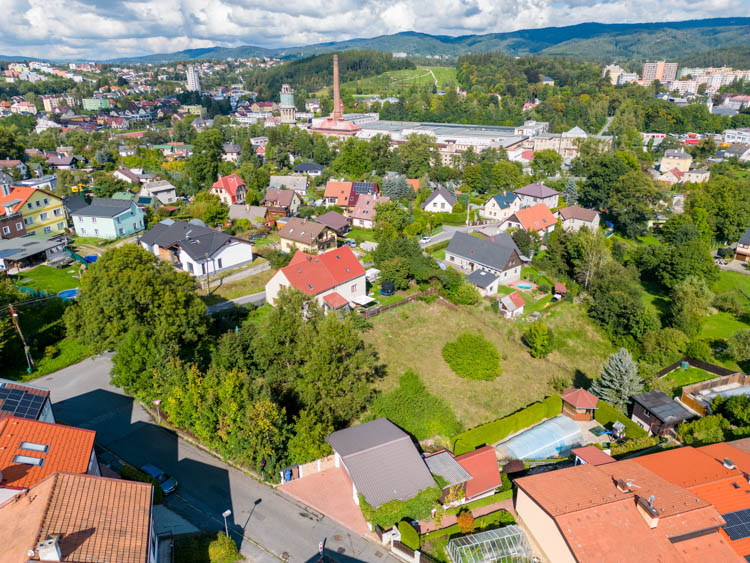 stavební pozemek na prodej